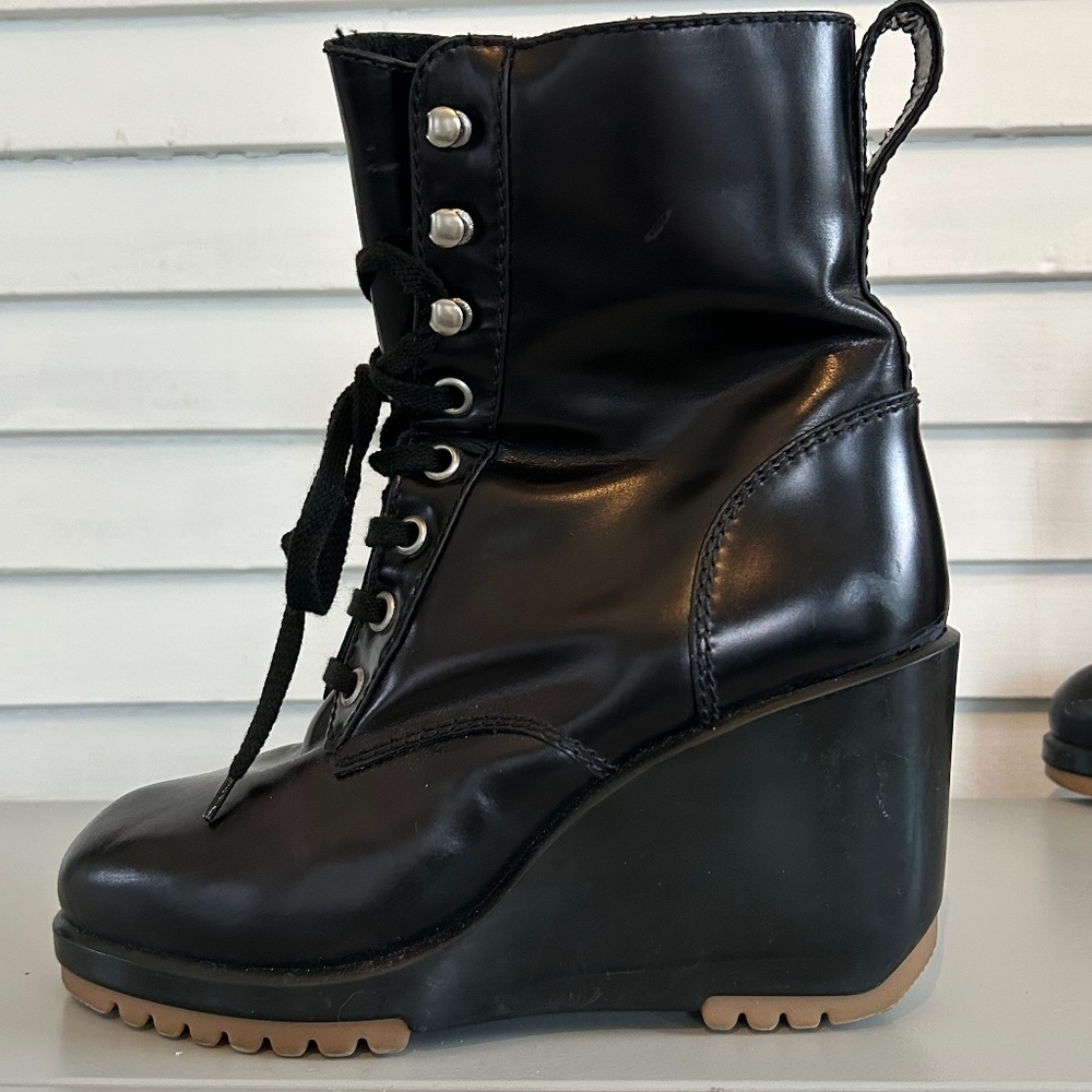 Marc‎ Jacobs Runway Black Leather Lace Up Wedge Boots Sz 40